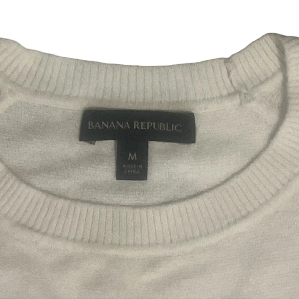 Banana Republic Cream Crewneck Sweater